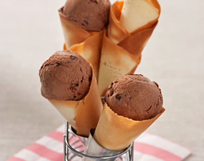 HELADO DE CHOCOLATE Y PASAS AL RON
