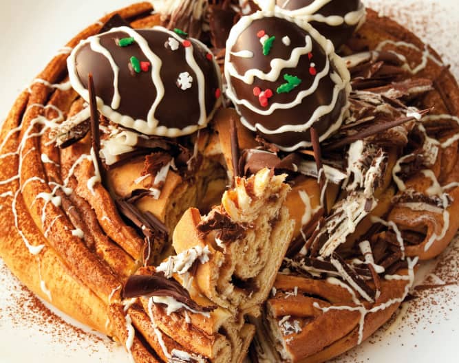NIDO DE CHOCOLATE CON HUEVOS DE PASCUA