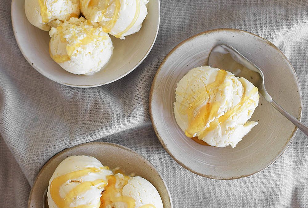 HELADO DE QUESO CREMA, NARANJA Y MIEL